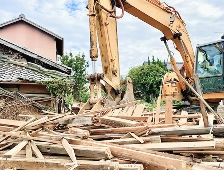高低差・敷地条件の確認